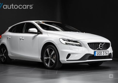 Volvo V40, 2017