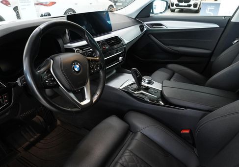 BMW 520, 2021 2