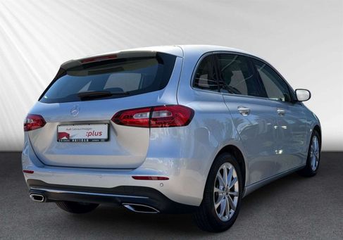 Mercedes-Benz B 180, 2019