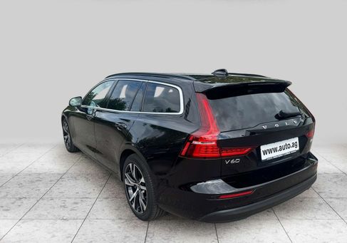 Volvo V60, 2023