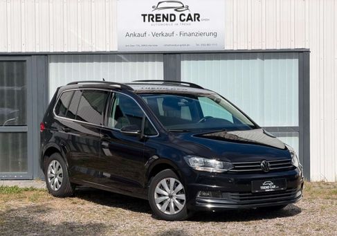 Volkswagen Touran, 2023 2