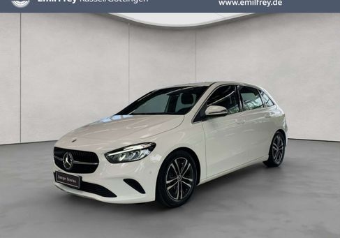 Mercedes-Benz B 200, 2024