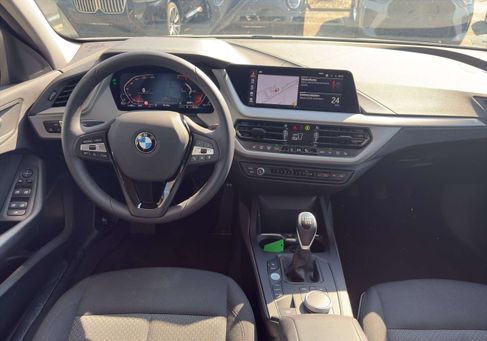 BMW 116, 2024