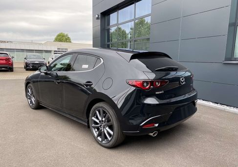 Mazda 3, 2023