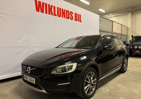 Volvo V60 Cross Country, 2017