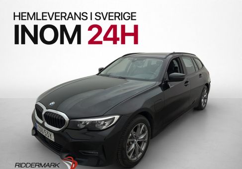 BMW 330, 2021