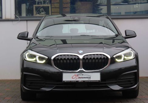 BMW 116, 2022