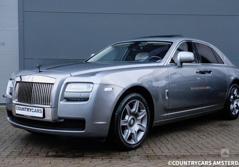 Rolls-Royce Ghost, 2010