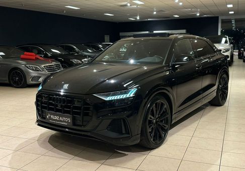 Audi SQ8, 2022