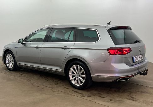 Volkswagen Passat Variant, 2023 3