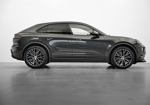 Porsche Macan, 2025