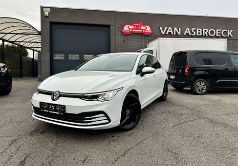 Volkswagen Golf, 2021 3