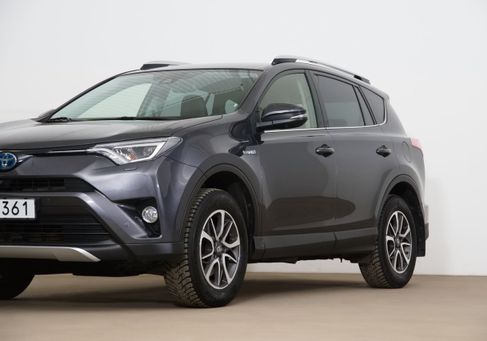 Toyota RAV 4, 2016