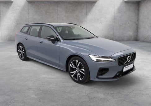 Volvo V60, 2021