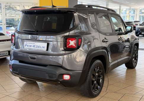 Jeep Renegade, 2021 3