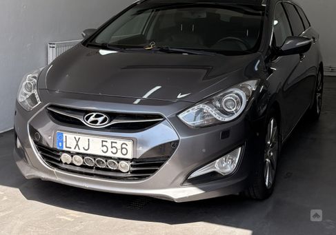 Hyundai i40, 2012