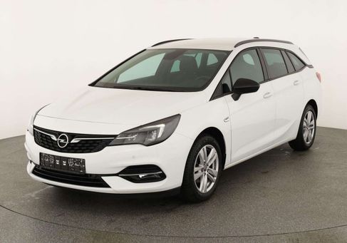 Opel Astra, 2021