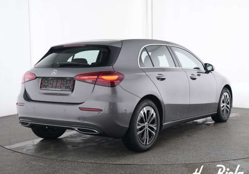 Mercedes-Benz A 180, 2025