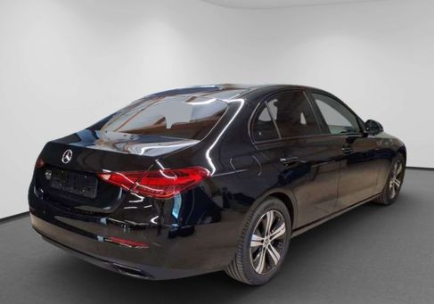 Mercedes-Benz C 200, 2024