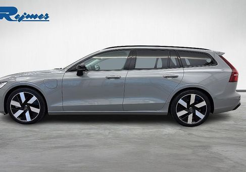 Volvo V60, 2025