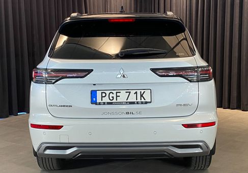 Mitsubishi, 2025