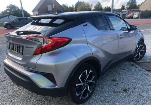 Toyota C-HR, 2019