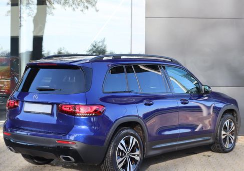 Mercedes-Benz GLB 180, 2023