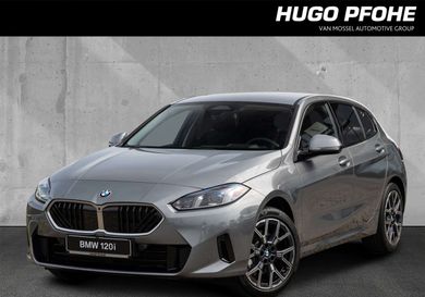 BMW 120, 2024