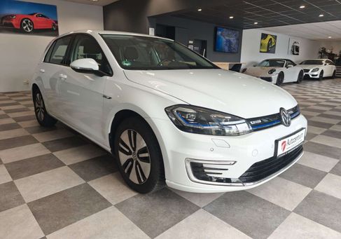 Volkswagen Golf, 2020