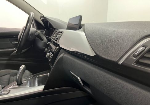 BMW 320, 2019