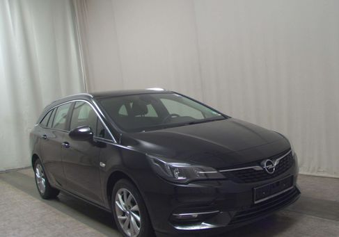 Opel Astra, 2021