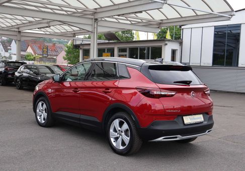 Opel Grandland X, 2019 3