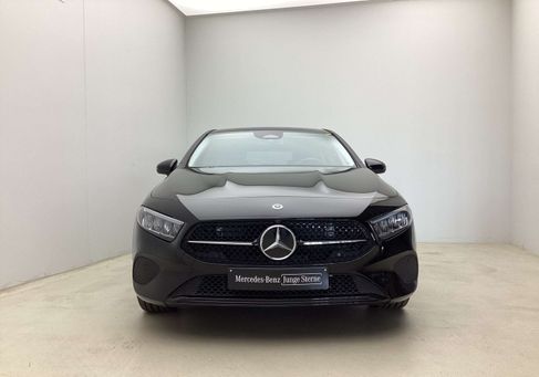 Mercedes-Benz A 180, 2026