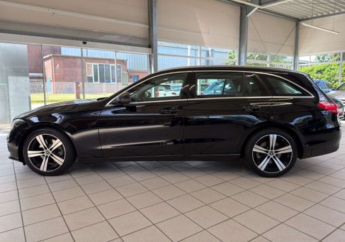 Mercedes-Benz C 220, 2023