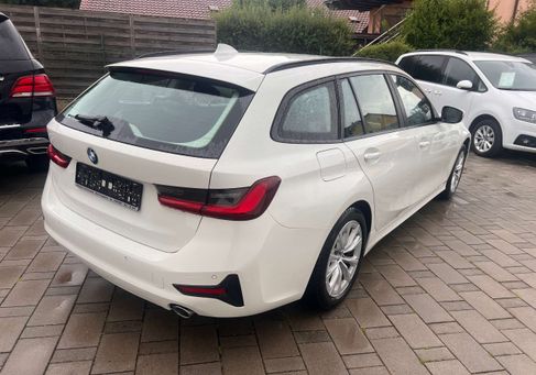 BMW 316, 2021 3