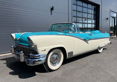 Ford Fairlane, 1956