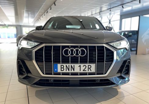 Audi Q3, 2023