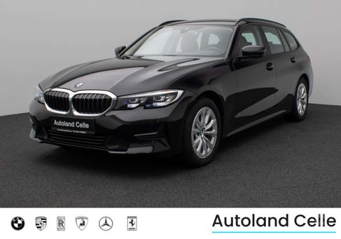 BMW 320, 2022