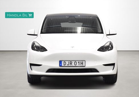 Tesla Model Y, 2023 3