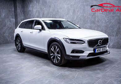 Volvo V90 Cross Country, 2021