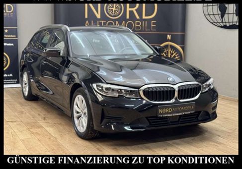 BMW 330, 2021