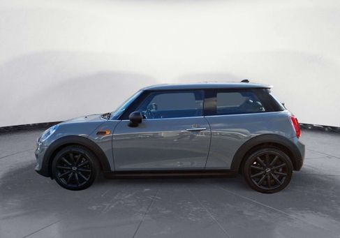MINI ONE, 2018