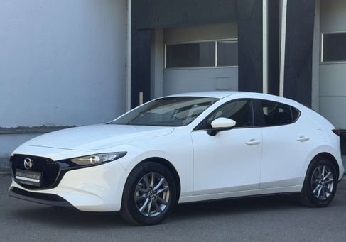 Mazda 3, 2022