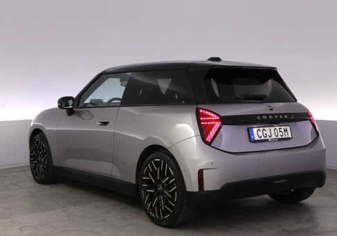 MINI, 2024