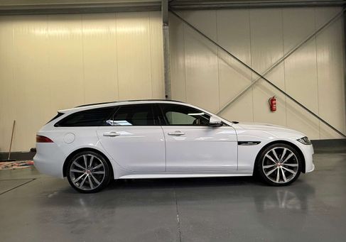 Jaguar XF, 2018 2
