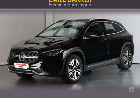 Mercedes-Benz GLA 250, 2023