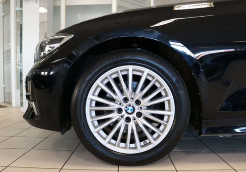 BMW 320, 2020