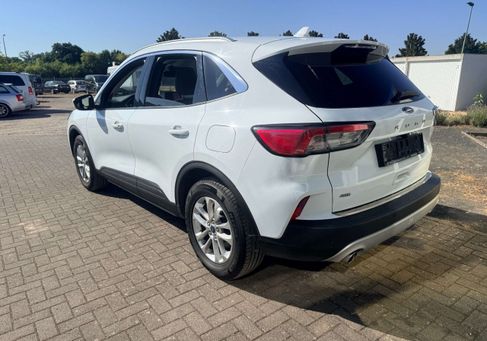 Ford Kuga, 2023
