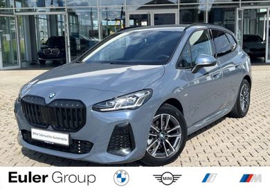 BMW 220, 2025