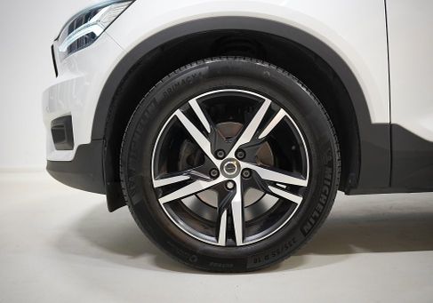 Volvo XC40, 2021 3